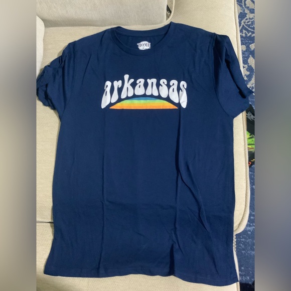 Men’s Navy Arkansas Graphic Tee - Picture 1 of 3